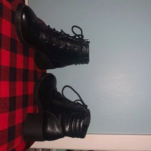 Rampage black ankle zip up ankle boots